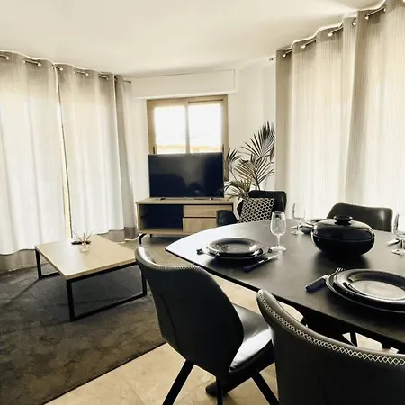 Appartement T3 Spacieux Avec Vue